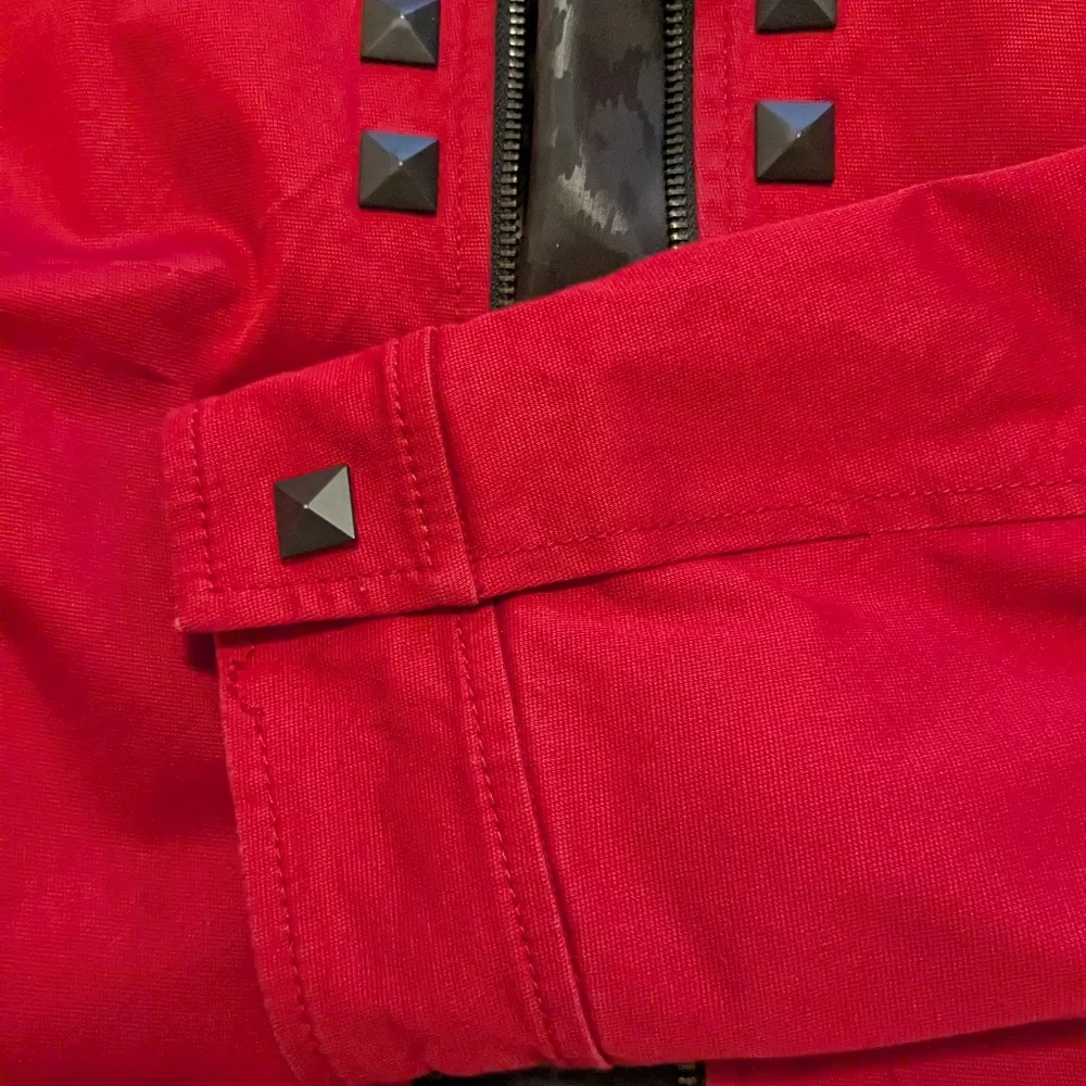 Jacket - Picture 2 of 4